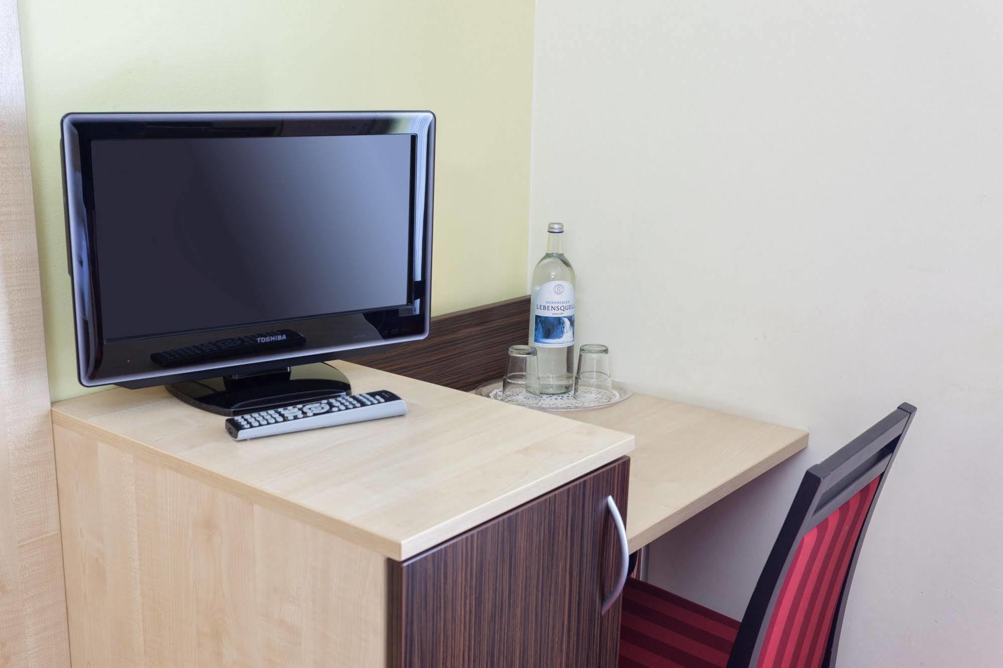Hotel Mit-Mensch Berlin Luaran gambar